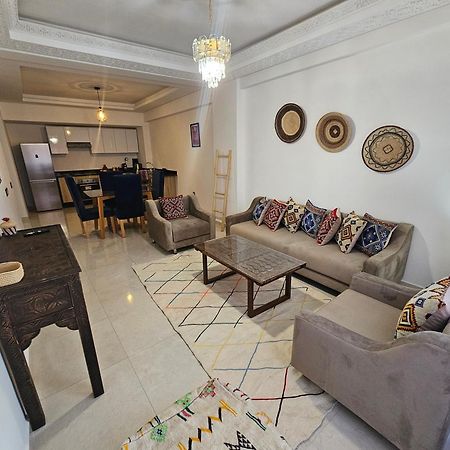 Charming Apartment In Εσαουίρα Εξωτερικό φωτογραφία